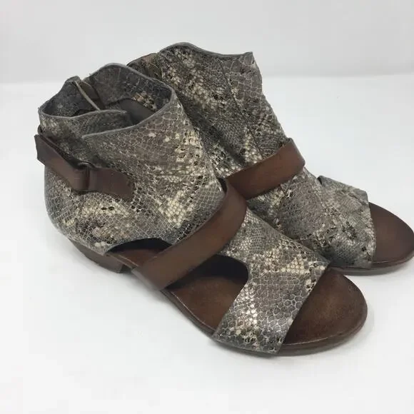 Miz Mooz corgan peep toe snake print sandal 8 - Picture 4 of 6